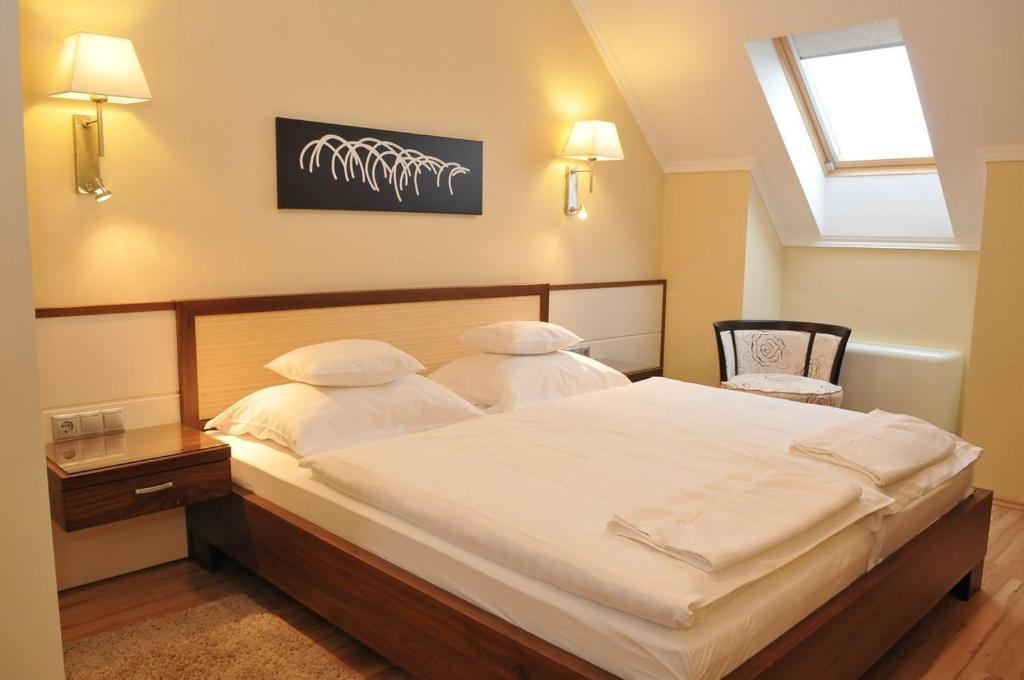 Mizse Motel Lajosmizse Pokoj fotografie
